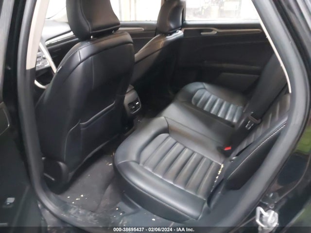 38695437 :رقم المزاد ، 3FA6P0HD8HR286498 vin ، 2017 Ford Fusion Se مزاد بيع