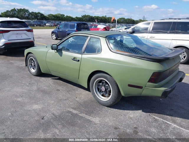 1983 PORSCHE 944 WP0AA0948DN463875 Photo 2
