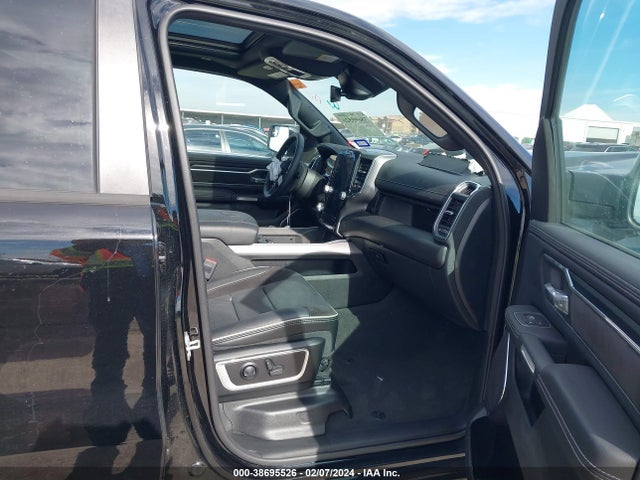 RAM 1500 Laramie  4x4 5'7 Box 2024 1C6SRFJT3RN108825 Image 5