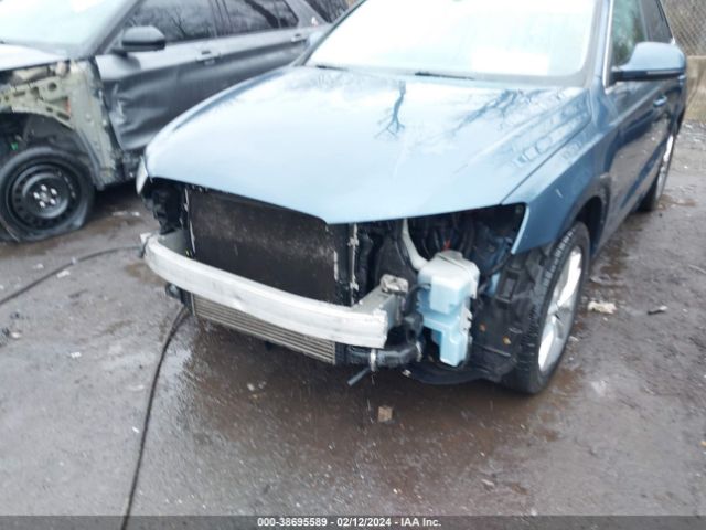 WA1BFCFS4GR018888 Audi Q3 2.0t Premium Plus