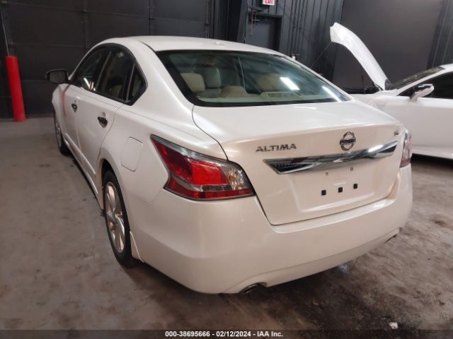 1N4AL3APXFC212023 Nissan Altima 2.5 Sl