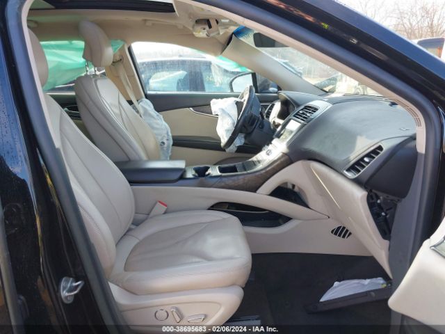2LMPJ8KP6KBL21773 Lincoln Nautilus Select
