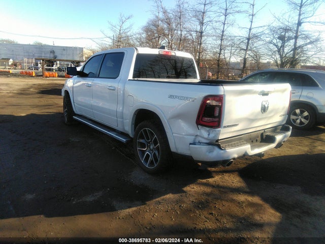 1C6SRFJT4MN810399 RAM 1500 Laramie  4x4 5'7 Box