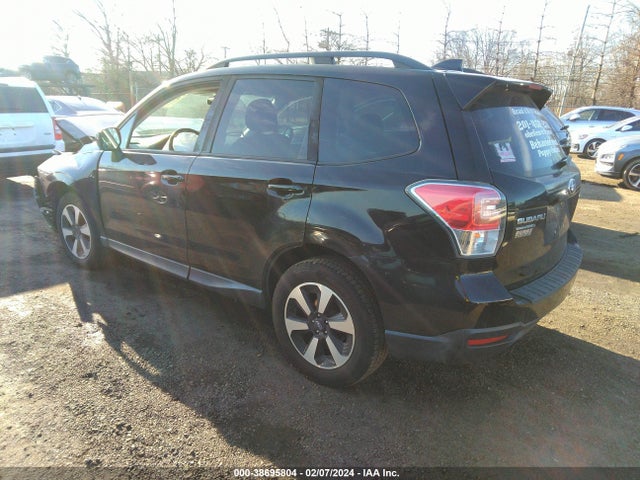 Subaru Forester 2.5i Premium 2017 JF2SJAEC0HH413629 Image 3