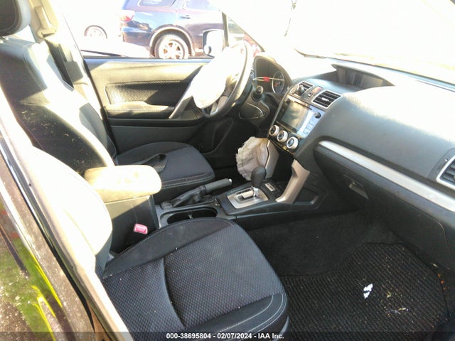 Subaru Forester 2.5i Premium 2017 JF2SJAEC0HH413629 Image 5