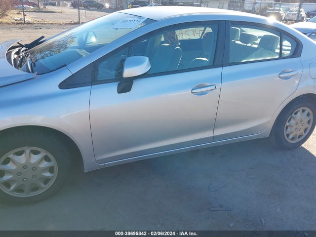 2012 HONDA CIVIC LX VIN: 2HGFB2F57CH606495
