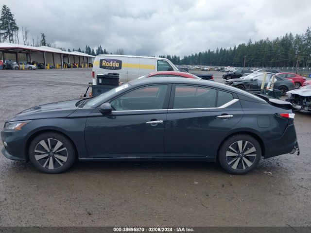 1N4BL4DV4MN370198 Nissan Altima Sv Fwd
