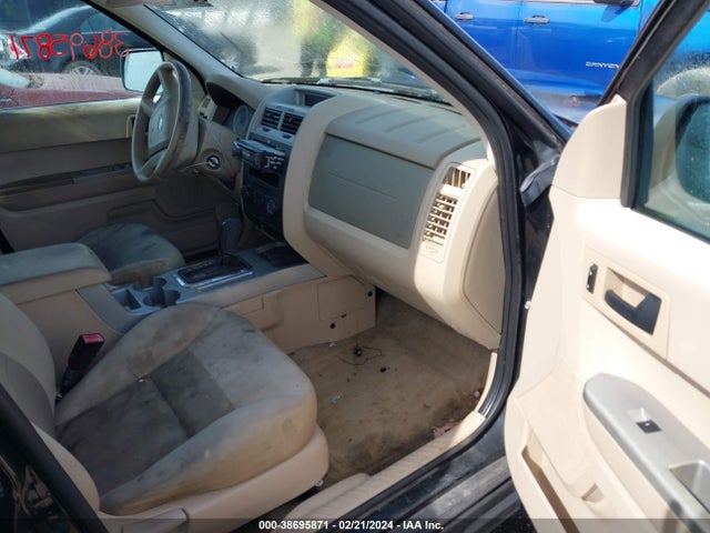 2008 FORD ESCAPE XLT VIN: 1FMCU93178KA95260