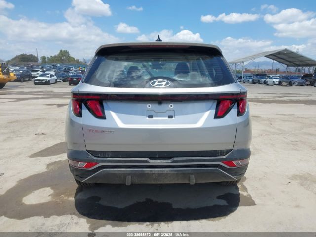 5NMJA3AE2PH193484 Hyundai TUCSON SE