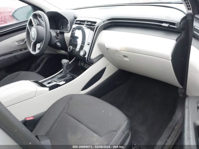 5NMJA3AE2PH193484 Hyundai TUCSON SE