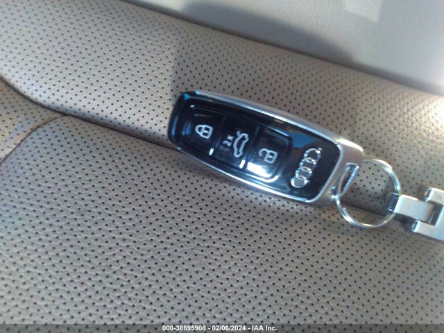WA1EVAF18MD034368 Audi Q8 Premium Plus 55 Tfsi Quattro Tiptronic