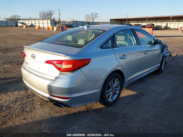 2015 HYUNDAI SONATA SE VIN: 5NPE24AF9FH016722