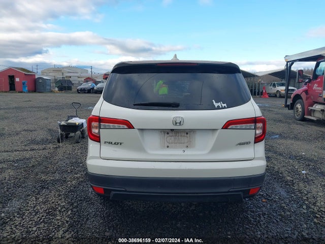 Honda PILOT LX 2019 5FNYF6H16KB060466 Image 16