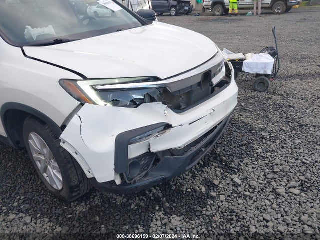 Honda PILOT LX 2019 5FNYF6H16KB060466 Image 17