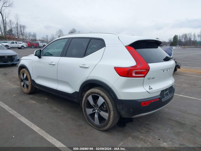 YV4AC2HK9M2419887 Volvo Xc40 T4 Momentum