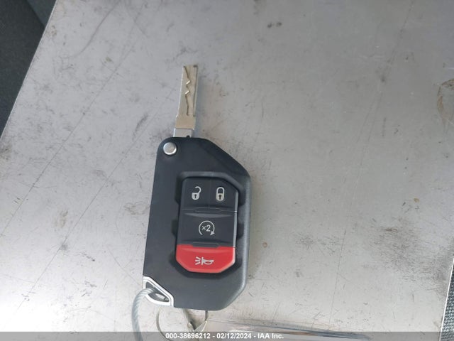 1C4RJXP68RW225977 Jeep Wrangler 4xe Sahara 4x4