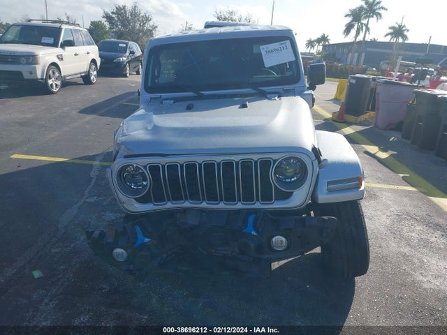 1C4RJXP68RW225977 Jeep Wrangler 4xe Sahara 4x4