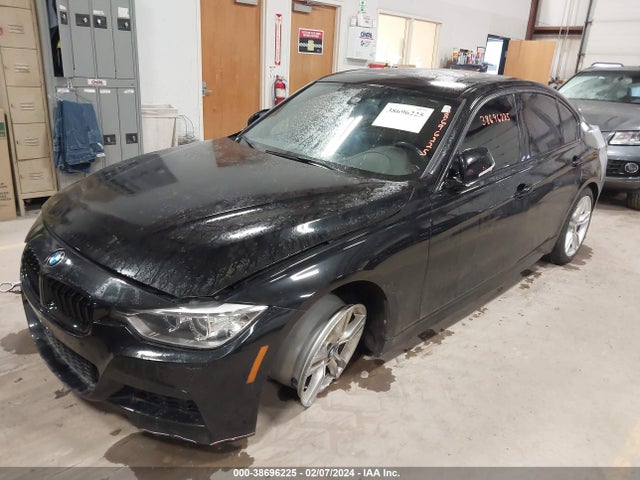 BMW 335i Xdrive 2014 WBA3B9G56ENR91158 Image 2