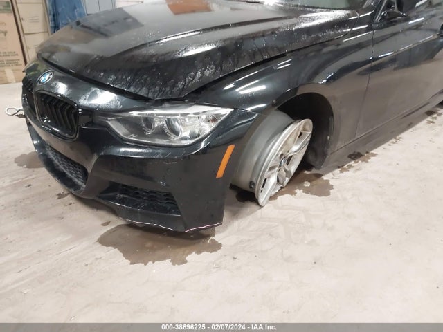 BMW 335i Xdrive 2014 WBA3B9G56ENR91158 Image 6