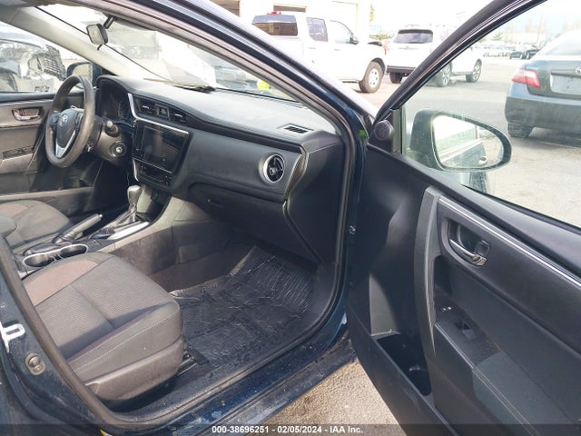2019 TOYOTA COROLLA LE VIN: 2T1BURHE3KC157919