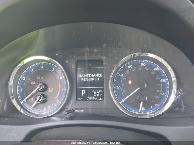 2019 TOYOTA COROLLA LE VIN: 2T1BURHE3KC157919