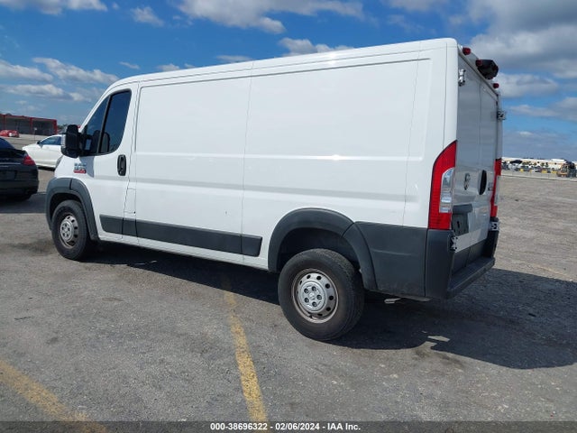 3C6TRVAG1KE557027 RAM Promaster 1500 Low Roof 136 Wb