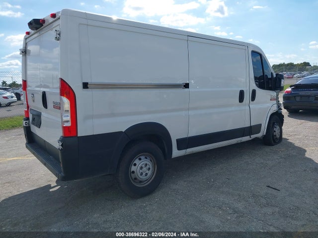 3C6TRVAG1KE557027 RAM Promaster 1500 Low Roof 136 Wb