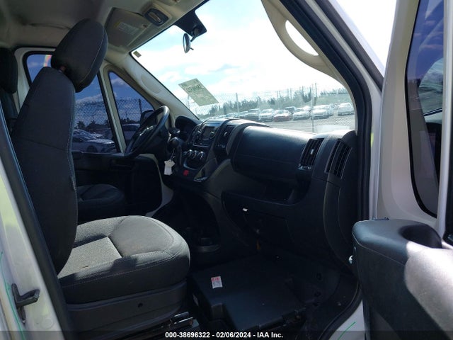 3C6TRVAG1KE557027 RAM Promaster 1500 Low Roof 136 Wb