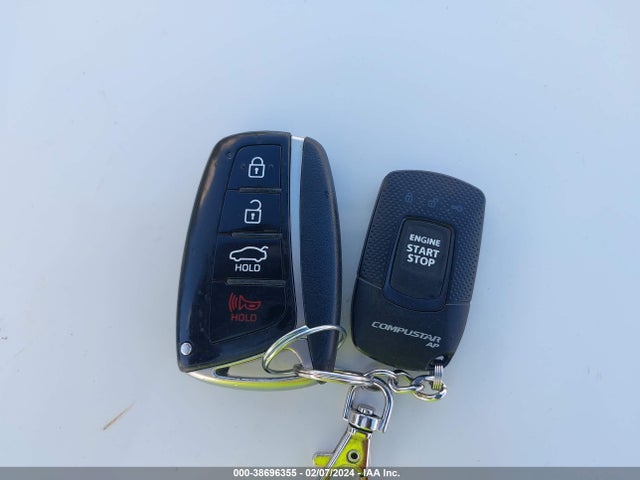 Hyundai Genesis 3.8 2015 KMHGN4JE2FU057489 Image 11