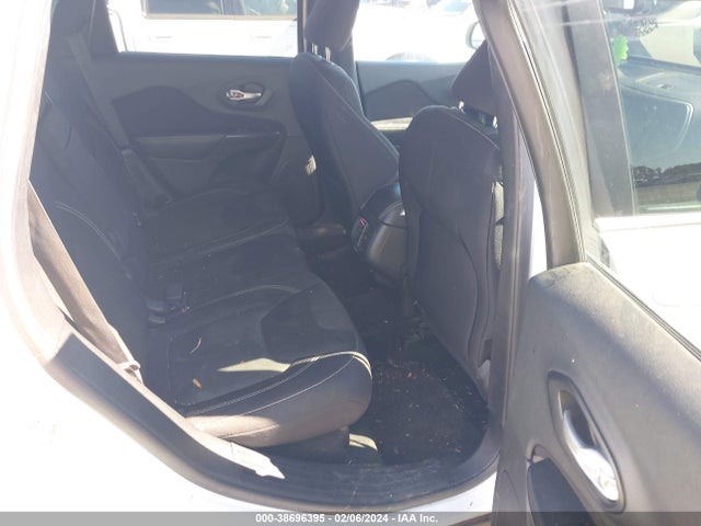 Jeep Cherokee Latitude 2015 1C4PJLCS5FW590096 Image 8