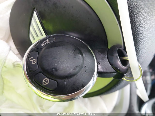 2008 MINI COOPER S CLUBMAN WMWMM33538TP70084 Photo 10