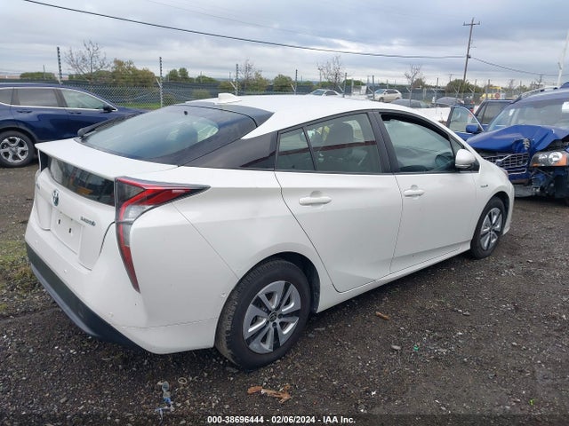 Toyota Prius Four 2016 JTDKARFU0G3019385 Image 4