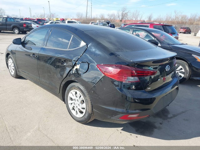 Hyundai ELANTRA SE 2019 5NPD74LF8KH441157 Image 3