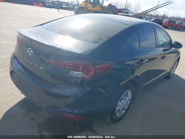 Hyundai ELANTRA SE 2019 5NPD74LF8KH441157 Image 4