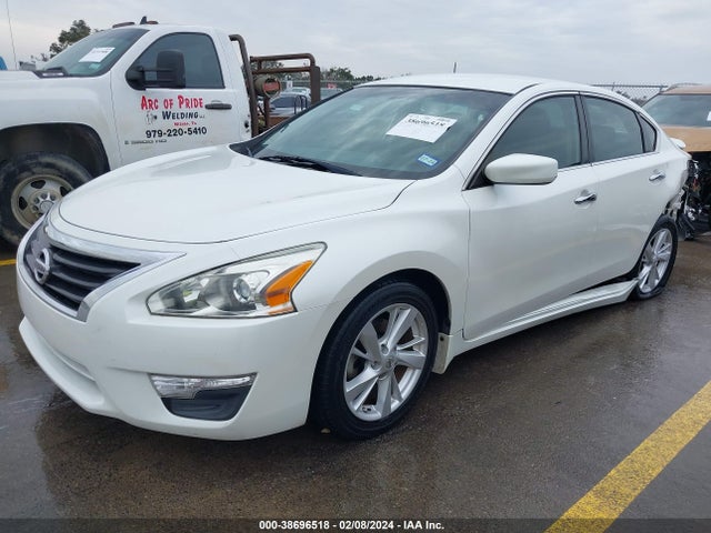 Nissan Altima 2.5 Sv 2014 1N4AL3AP9EC132808 Image 2