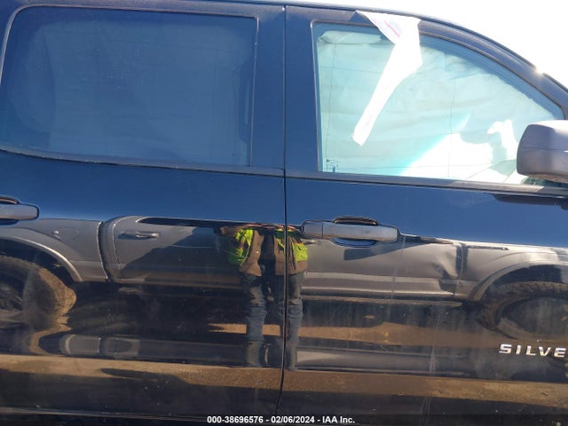 Chevrolet Silverado 1500 Custom 2018 3GCPCPEC8JG281379 Image 13