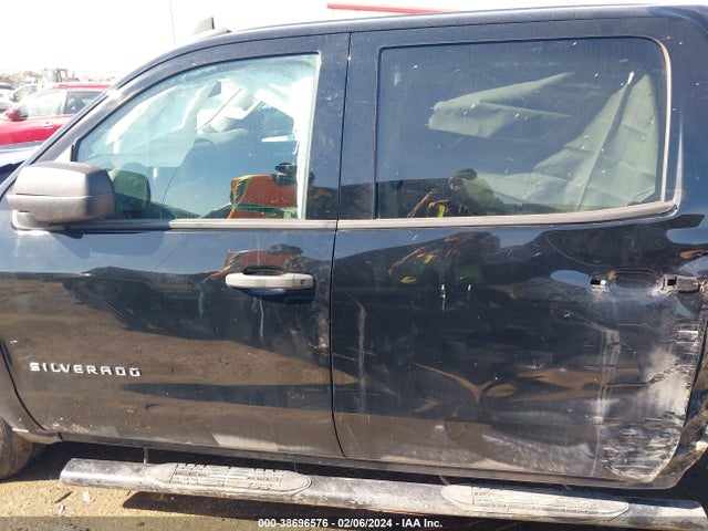 Chevrolet Silverado 1500 Custom 2018 3GCPCPEC8JG281379 Image 14