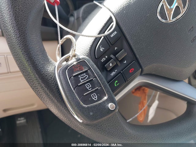 Hyundai TUCSON SE 2017 KM8J33A48HU327390 Image 11