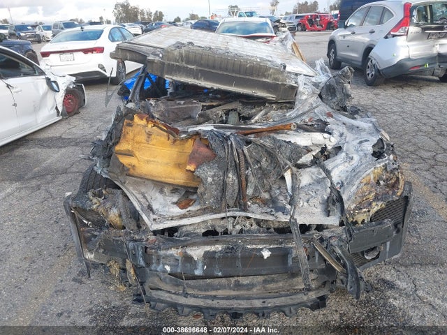 Tesla Model S 60 Kwh Battery/p85 2014 5YJSA1H13EFP28574 Image 6