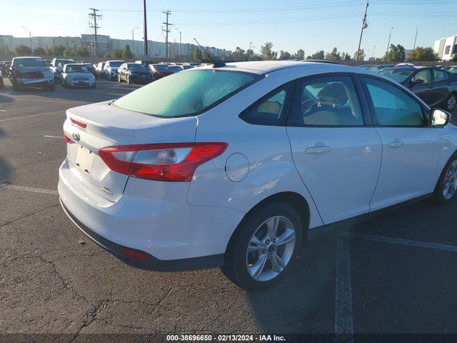 2014 FORD FOCUS SE VIN: 1FADP3F29EL119314