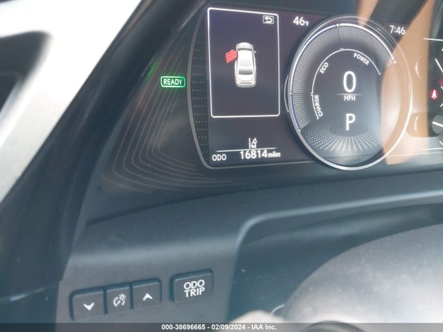 58ADA1C15PU034628 Lexus ES 300H