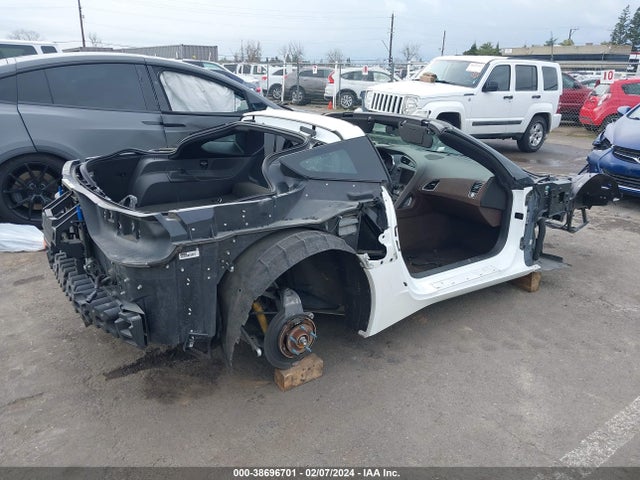 Chevrolet CORVETTE STINGRAY 2014 1G1YF2D78E5000299 Image 4