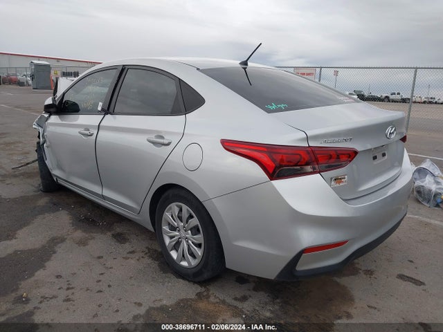 Hyundai ACCENT SE 2019 3KPC24A36KE039113 Image 3