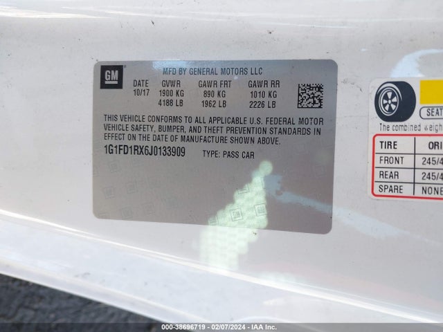 Chevrolet Camaro 2lt 2018 1G1FD1RX6J0133909 Image 9