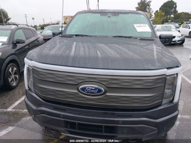 1FT6W1EV0NWG06924 Ford F-150 Lightning Lariat