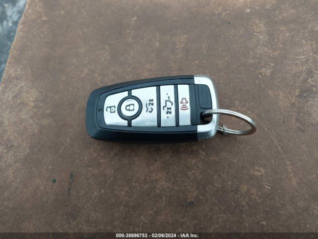 1FT6W1EV0NWG06924 Ford F-150 Lightning Lariat