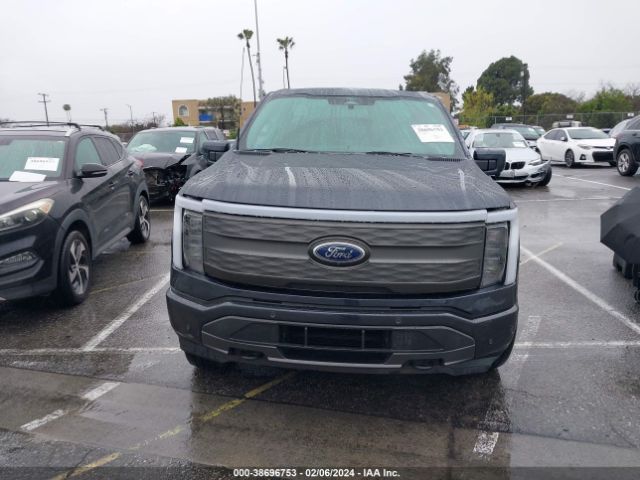 1FT6W1EV0NWG06924 Ford F-150 Lightning Lariat