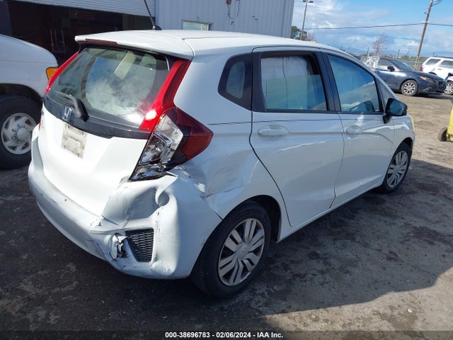 Honda FIT LX 2016 JHMGK5H53GX043284 Image 4
