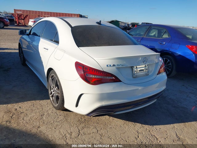 38696796 :رقم المزاد ، WDDSJ4EB2KN729877 vin ، 2019 Mercedes-benz Cla 250 مزاد بيع