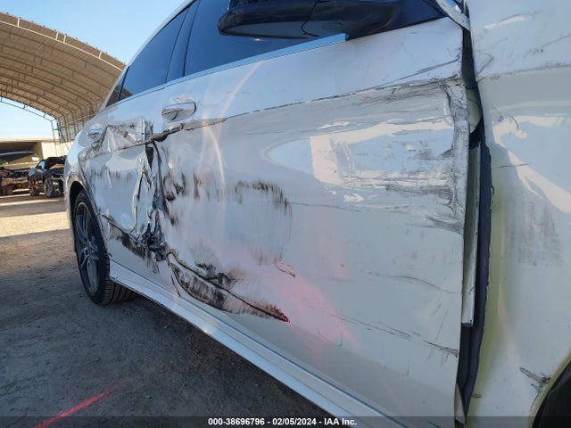 38696796 :رقم المزاد ، WDDSJ4EB2KN729877 vin ، 2019 Mercedes-benz Cla 250 مزاد بيع